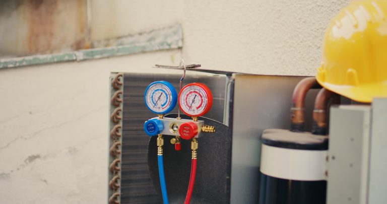 Signs of Refrigerant Leaks in Your HVAC System in Smyrna